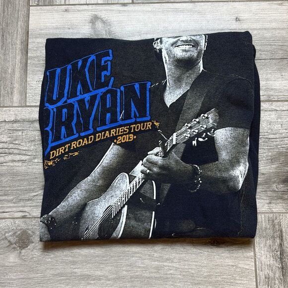 Gildan Men's Ultra Cotton Luke Bryan Concert Tour Short Sleeve T-Shirt Medium - Picture 1 of 10